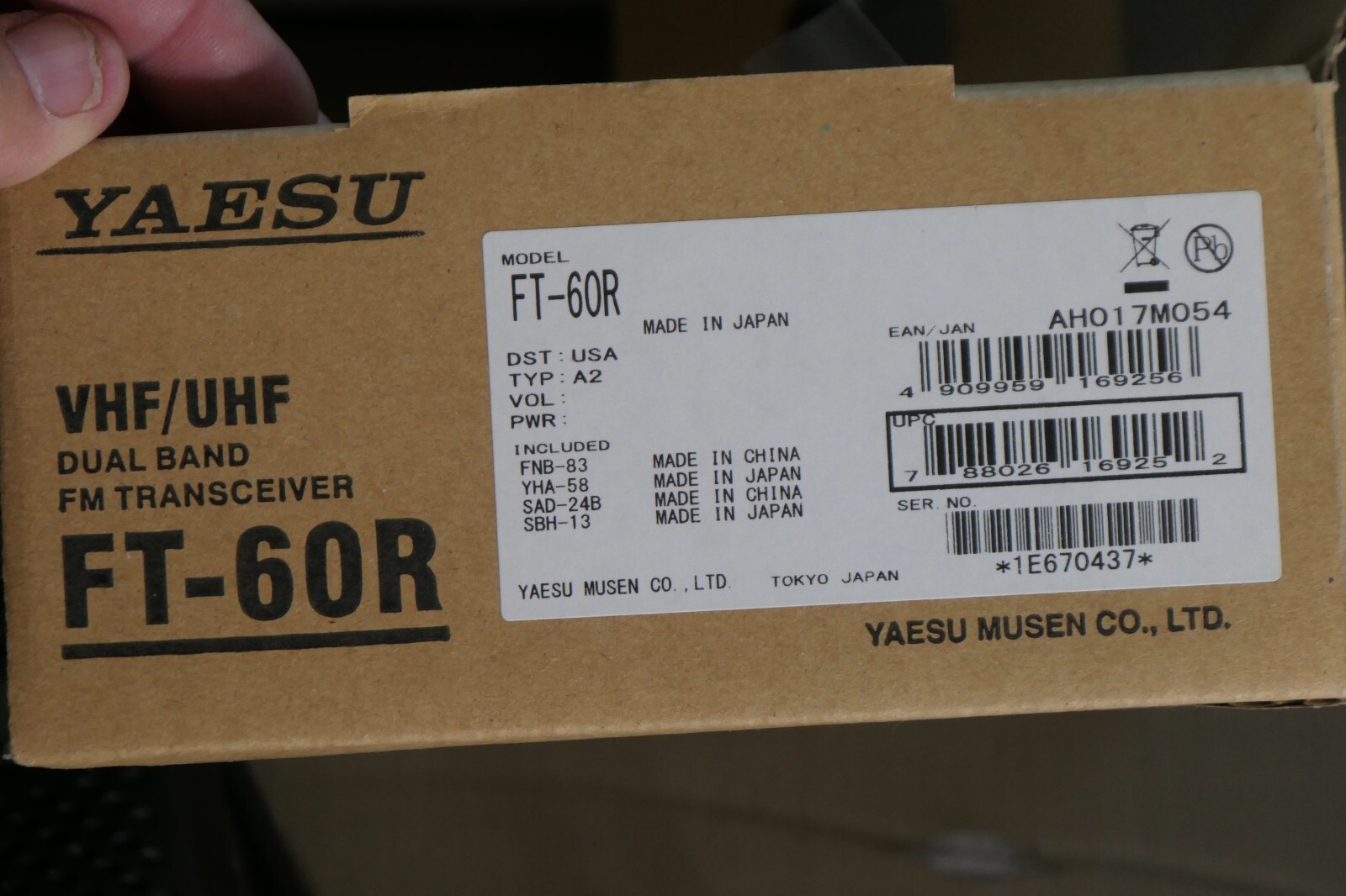 Yaesu FT60R Dual Band Handheld Radio HT Transceiver with extra battery