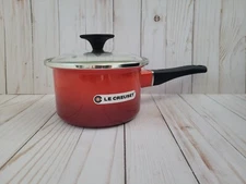 Brand New Le Creuset 1.5 qt Classic Round Saucepan Cerise with Lid in Retail Box