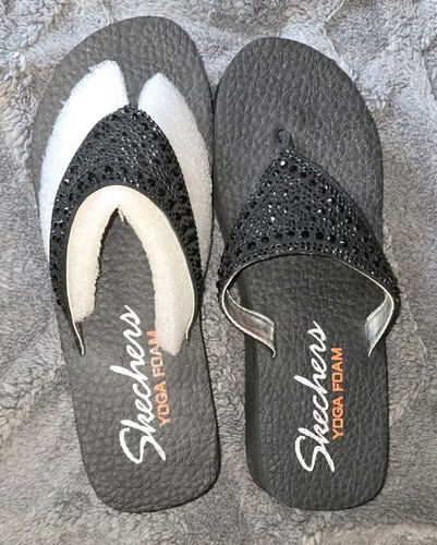 Skechers Yoga Foam Sandals Women’s 8