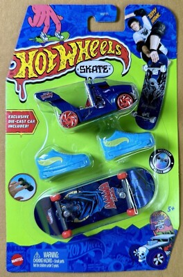 New RARE Hot Wheels Skate Tony Hawk Bat Fingerboards Rig Storm & Metallic Deck