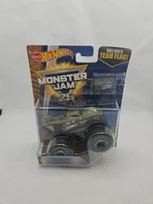 Hot Wheels Monster Jam  25 Shark Wreak Creatures Military paint #BXQ