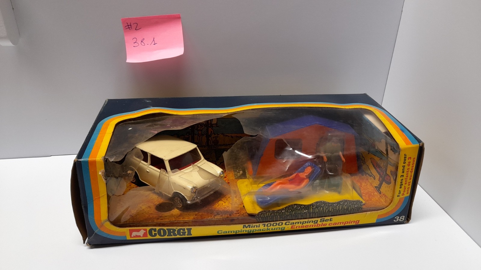 corgi 38, Mini Camping Set - Free Price Guide & Review