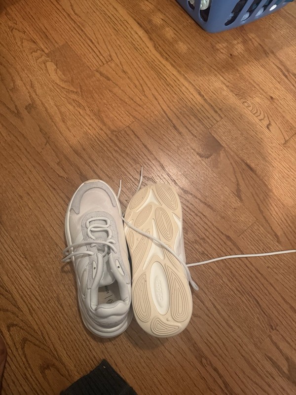 adidas Cloudfoam Women's Size 7.5