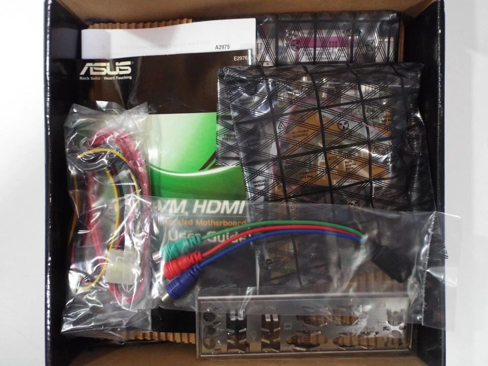 ASUS M2A-VM HDMI AMD 690G SB600 AM2+ Micro ATX Motherboard DDR2 - Image 4 of 4