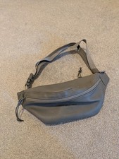 Bauchtasche Johnny Urban Grau