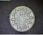1933 SIXPENCE, GREAT BRITAIN — photo 1