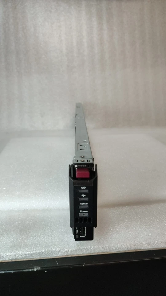 HPE Synergy Composer / i3-4330TE / 16GB-R / 150GB SSD / 804353-B21 807964-001 - Image 2 of 4