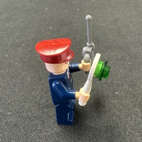 RARE LEGO Spiderman Subway Set 4855 - Train Conductor/ Driver Marvel Mini figure