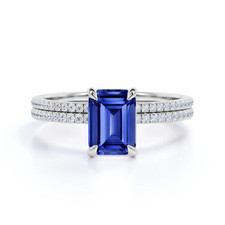 Vintage Art Deco 1.30 Carat Blue Sapphire Emerald Cut Engagement Ring for Women