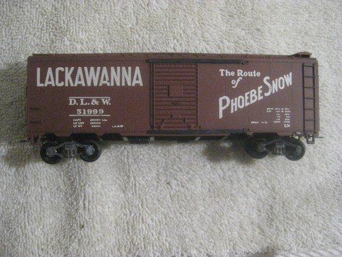 HO Athearn ? DL&W Lackawanna Phoebe Snow 40' Brown Box Car DL&W 51999