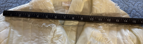 Vintage Barbizon Satin Serene Womens Small Quilted Robe - Picture 7 of 7