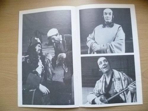 D'Oyly Carte GILBERT & SULLIVAN OPERAS 1979-THE PIRATES OF PENZANCE & THE MIKADO - Picture 4 of 5
