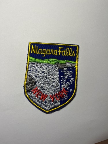 Apliques Patch Rosas Bela E A Fera - Aplique Com O Ferro | MercadoLivre - Foto 4