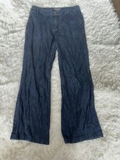 Liz Claiborne "Sloane" women's sz. 10 blue chambray pants. Cute, comfortable