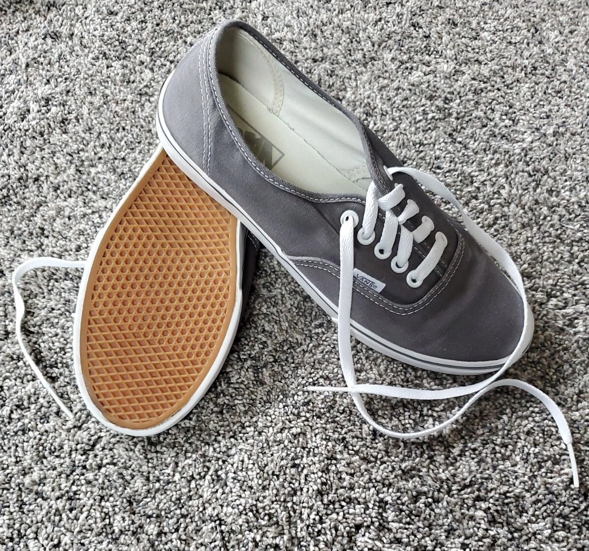 Vans casual hotsell shoes