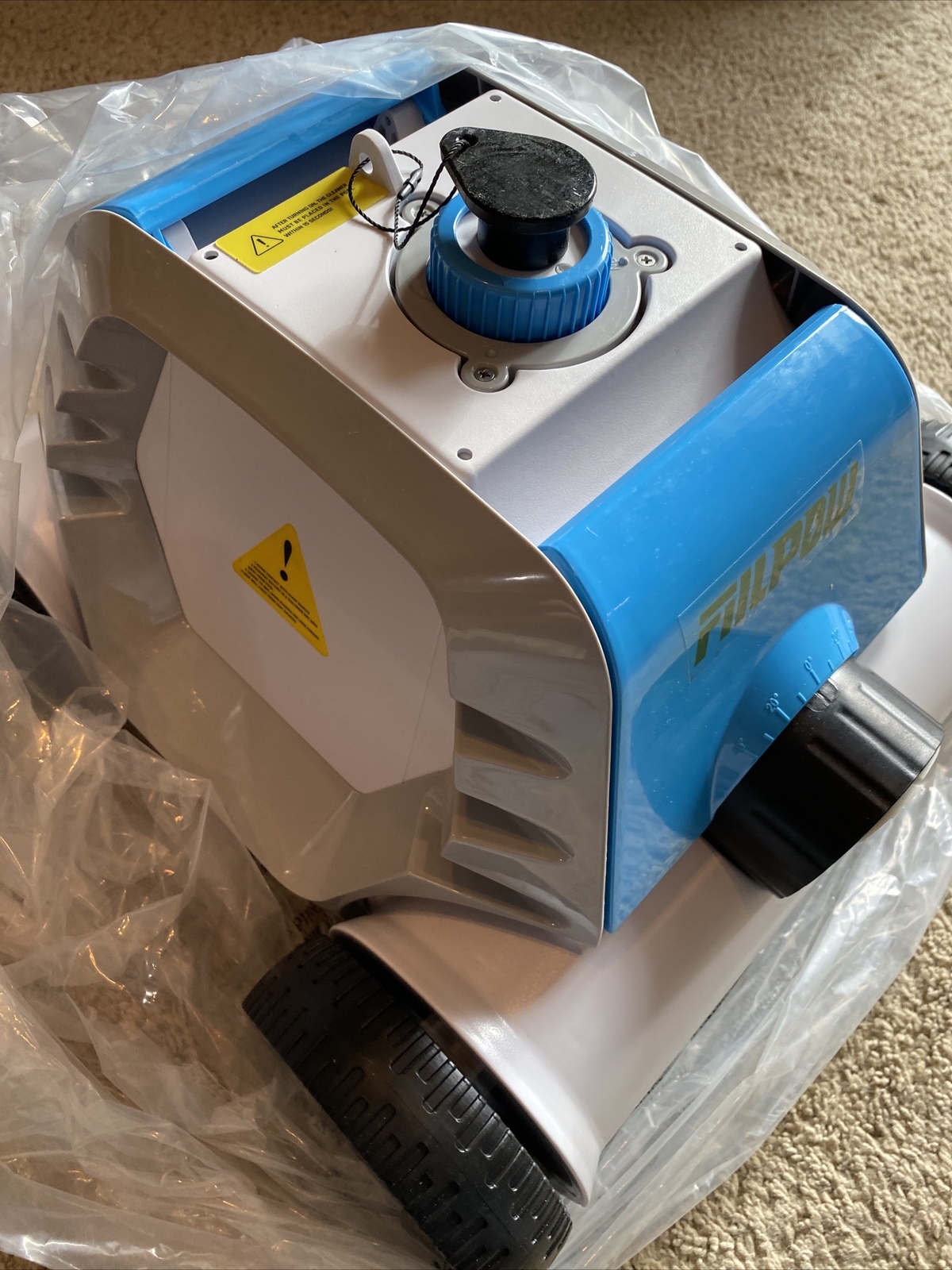 FIILPOW Wireless Robotic Pool Cleaner, AutoDocking/Rechargeable/90Mins Running eBay