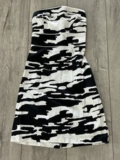 LOVE TEASER Black & White Bodycon Dress. Length Top To Bottom 27”. Sz 5.