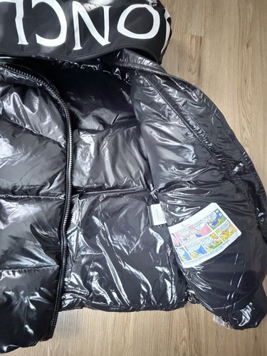 Moncler Maya Puffer Hooded Short Down Jacket (Size 2)