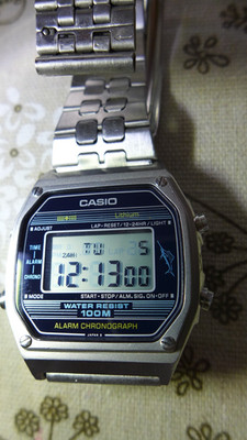 Vintage Casio 152W-350 Marlin, goede staat, 100 M. water resist, andere module.