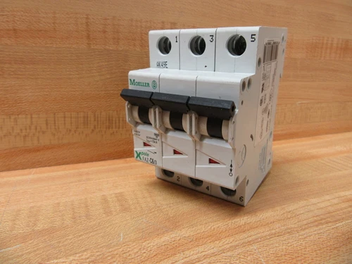 Moeller FAZ-C6/3 Eaton Circuit Breaker 6A 3P FAZC63