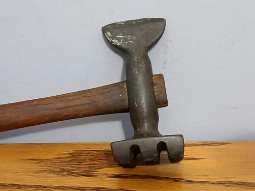 Antique Cast Iron Meat Tenderizing Mallet Bone Cutting Tool w/Hardwood Handle - Picture 5 of 11