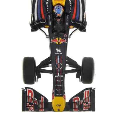 ミニチャンプス製 1/43　レッドブルレーシング　RB7　2011 S・ベッテル ミニチャンプス 1/43 レッドブルレーシング ルノー RB7 2011 F1
