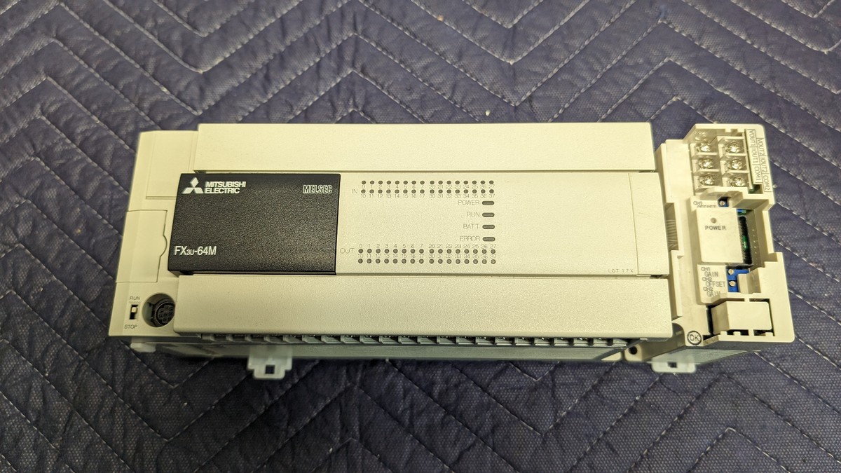 Mitsubishi FX3U-64M PLC with AX2N-2DA Expansion Module | eBay