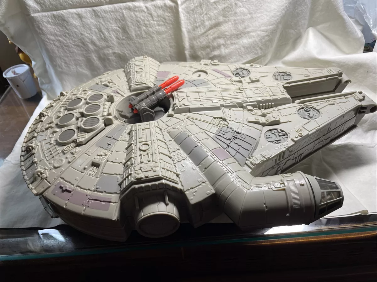 Millennium Falcon 1995 Lewis Galoob Toys MicroMachines Space Star