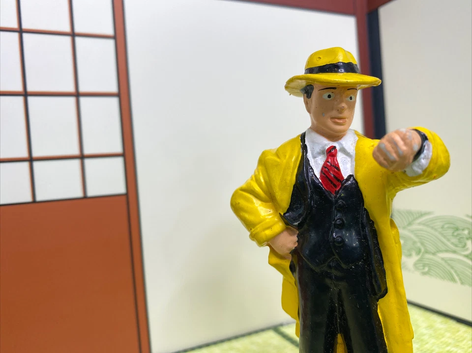Figura de acción vintage Dick Tracy abrigo amarillo abierto - Applausos PVC Disney 4" Foto 4 de 4