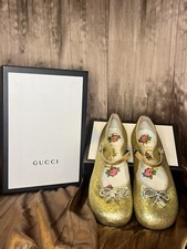Gucci Girl Children Gold Shimmer Fabric Ballet Flats w/Silver Bow Detail