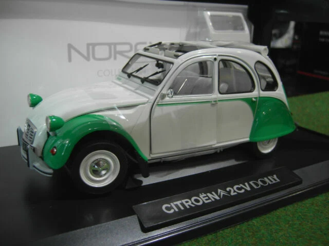 Voitures, camions et fourgons miniatures 1:8 Citroën