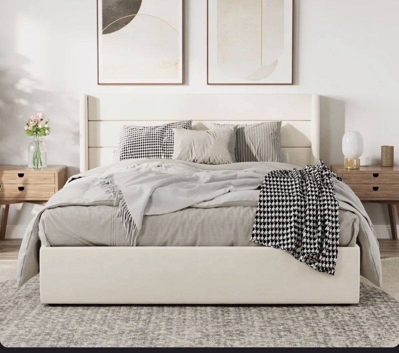 Braya Hydraulic Lift Up Storage Upholstered Platform Bed         ByLatitude Run®