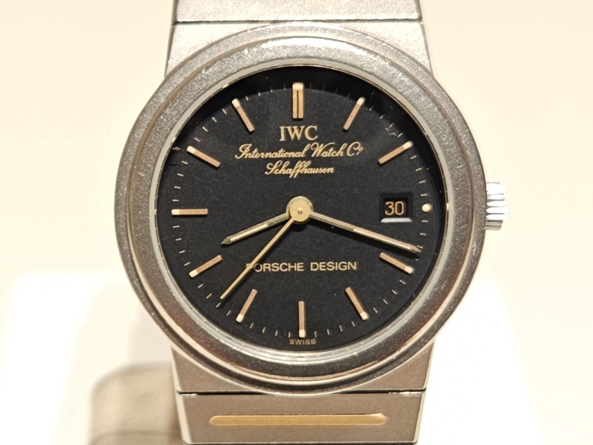 VINTAGE SWISS 26mm TITANIUM AND 18K GOLD QUARTZ LADIES WATCH