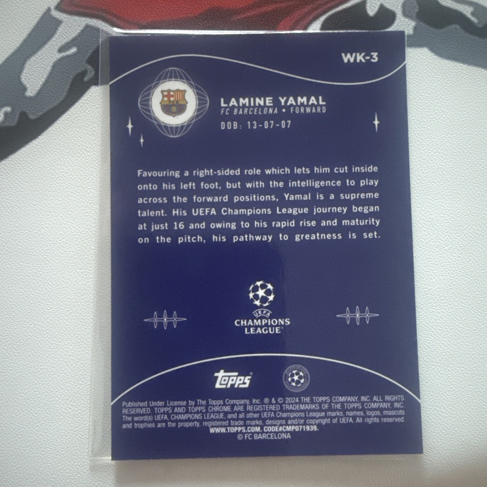 2023-24 Topps Chrome UEFA Club Competitions - Wonderkids Lamine Yamal #WK-3 (RC) view 2