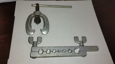 Vintage Superior Tool Professional Flaring Tool 3/16 to 5/8 inch
