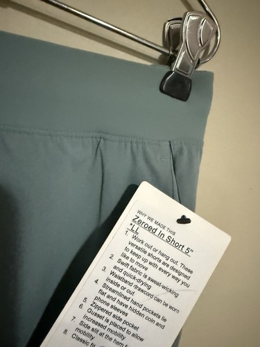 Neu mit Etikett Herren lululemon XXL Zeroed In Shorts 5" * gefütterte Shorts CRBU Krater - Bild 2 von 3