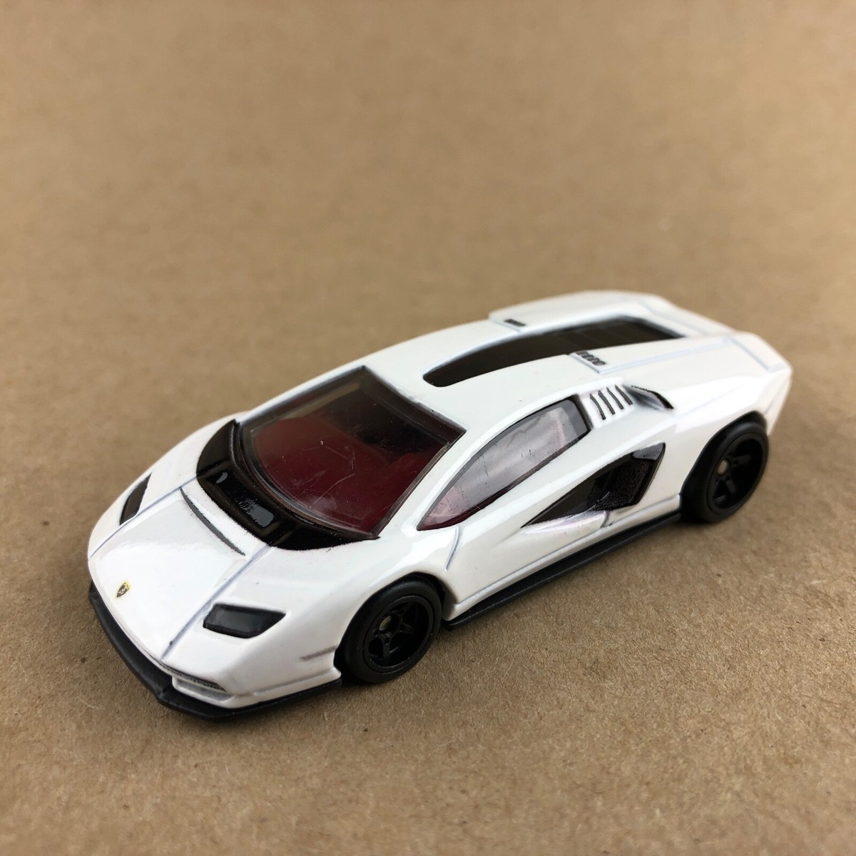 ミニカー Hot Wheels Lamborghini Countach LPI800-4 HOT WHEELS LAMBORGHINI COUNTACH LPI 800-4 PREMIUM SCALE 1:43