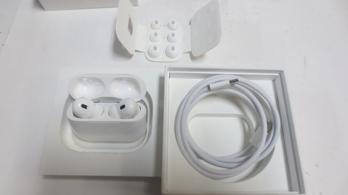 バナナさま　Apple airPods Pro 2nd generation Amazon.com: Apple AirPods Pro (2nd Generation) Wireless Ear