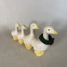 Department 56 Ducks in a Row Ceramic Animal Vtg Figurine