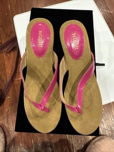 Metaphor Hot Pink Wedge Sandals Size 7.5