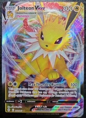 Jolteon VMAX 051/203 Evolving Skies Pokémon Pokemon Card English Near Mint