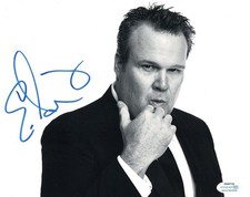 Eric Stonestreet Modern Family Signed Autographed 8x10 b/w Photo ACOA