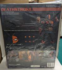 Authentic Mezco Toyz One 12 Collective DC Comics Deathstroke Figure New