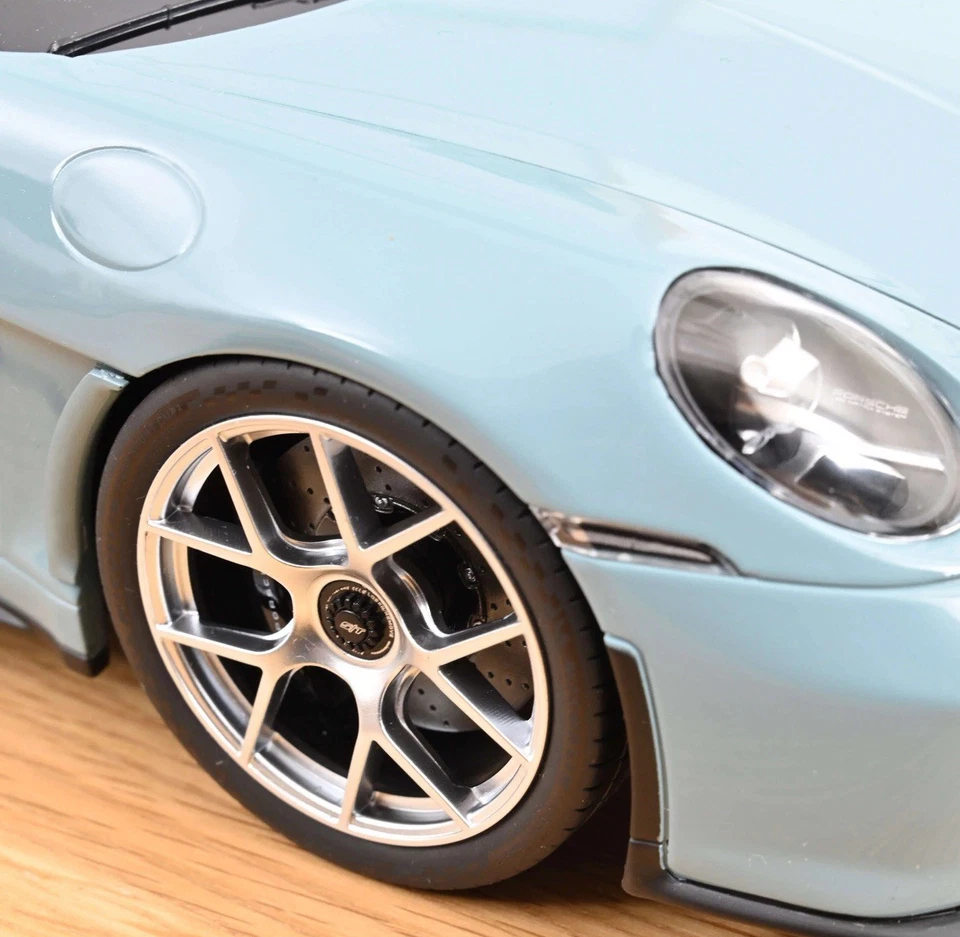 Porsche 911 S/T Blue 2023 1:12 Norev NEW - Immagine 2 di 4
