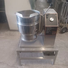 TDB-20C GROEN USED TILTING KETTLE $445.00 FOR FREIGHT