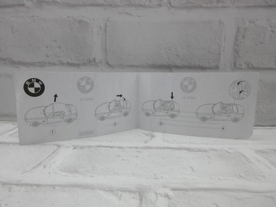 1:43 NOREV BMW Z4 Roadster grigio rivenditore autentico modellino auto presso... - Immagine 4 di 4