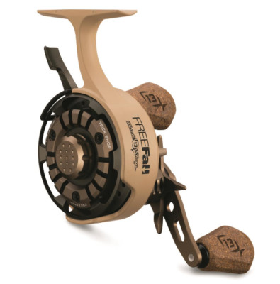 13 Fishing FreeFall Trick Shop Special Edition, Right Hand Retrieve Tan