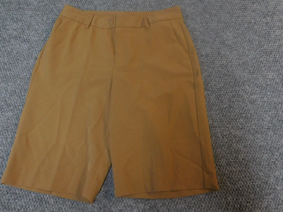 Shorts feminino Worthington 6 marrom reto regular - Imagem 2 de 4