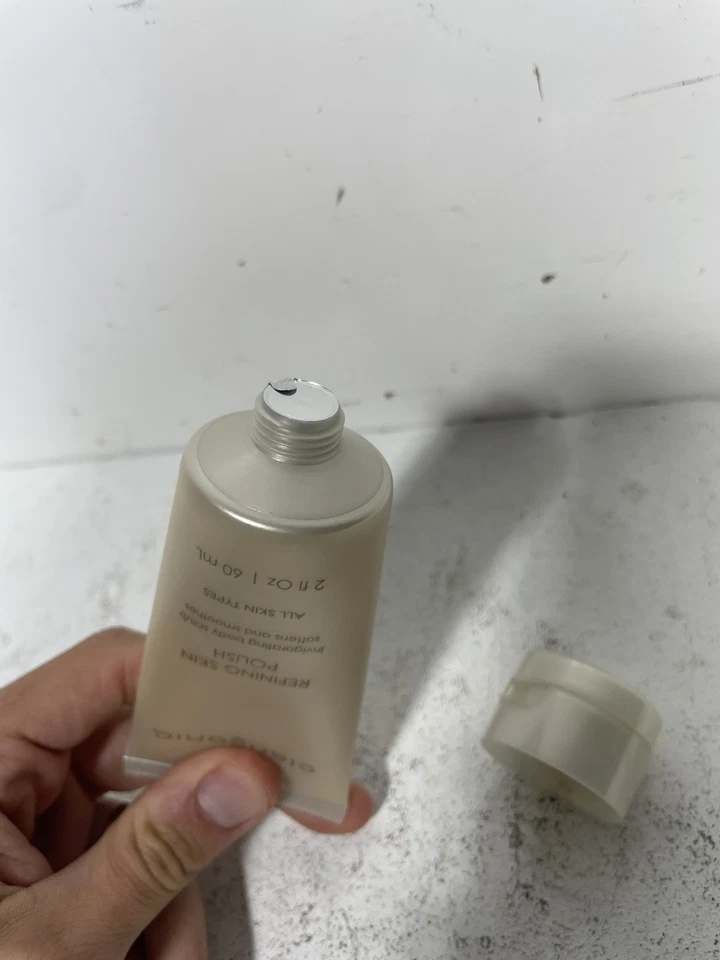 Clarisonic Refining Skin Polish 2 fl oz & Refreshing Gel Cleanser 1 Oz. Travel  - Image 4 of 4