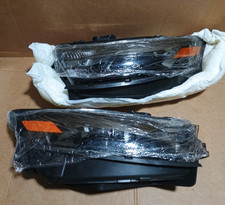 Ford Taurus Headlights Assembly 2013-2019 Hal...